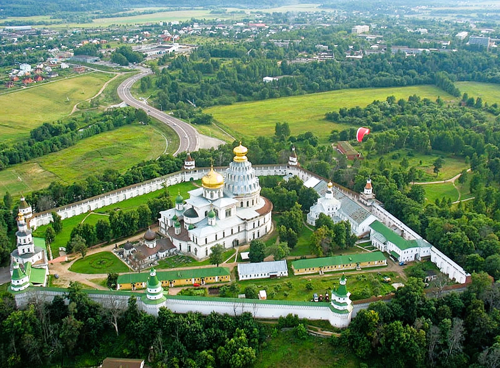 Новоиерусалимский монастырь (Подмосковье. Истра - Воскресенск)
