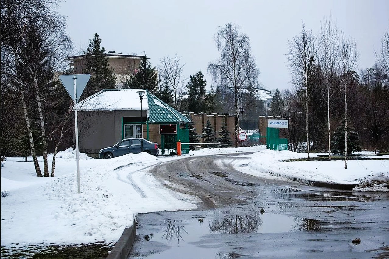 Сколковское шоссе : Цены на дома и земельные участки в элитных поселках