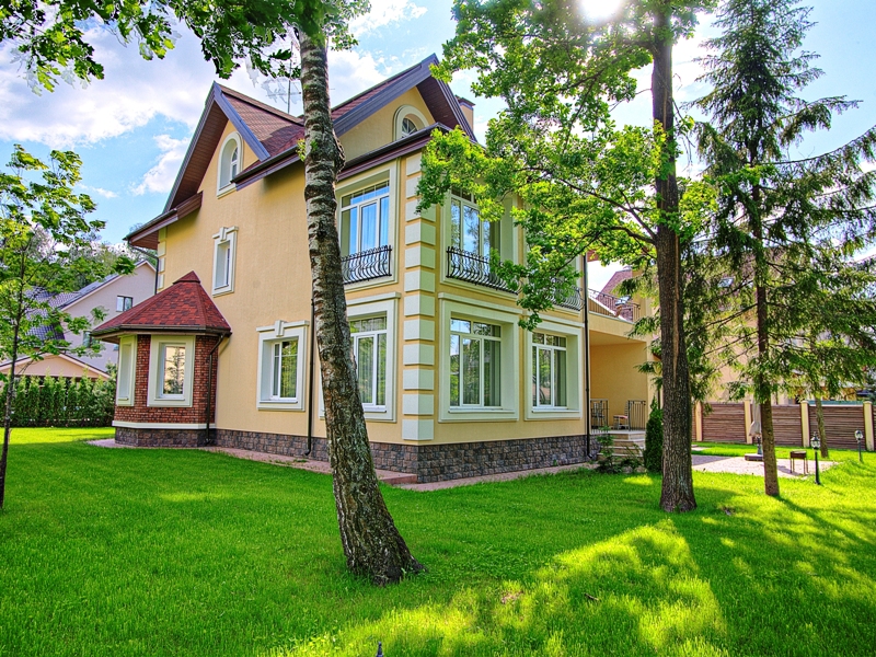 Рублевский: дом площадью 350 кв.м на участке 12 сот. | ID 21189