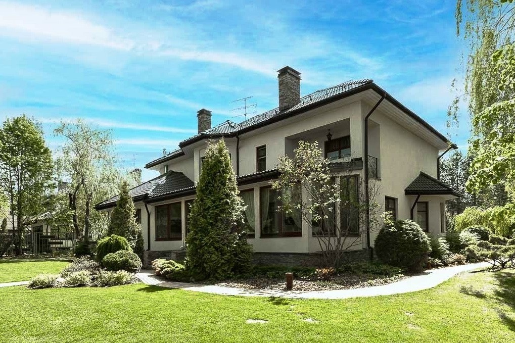 Тайм-1: дом площадью 800 кв.м на участке 25 сот. | ID 32006