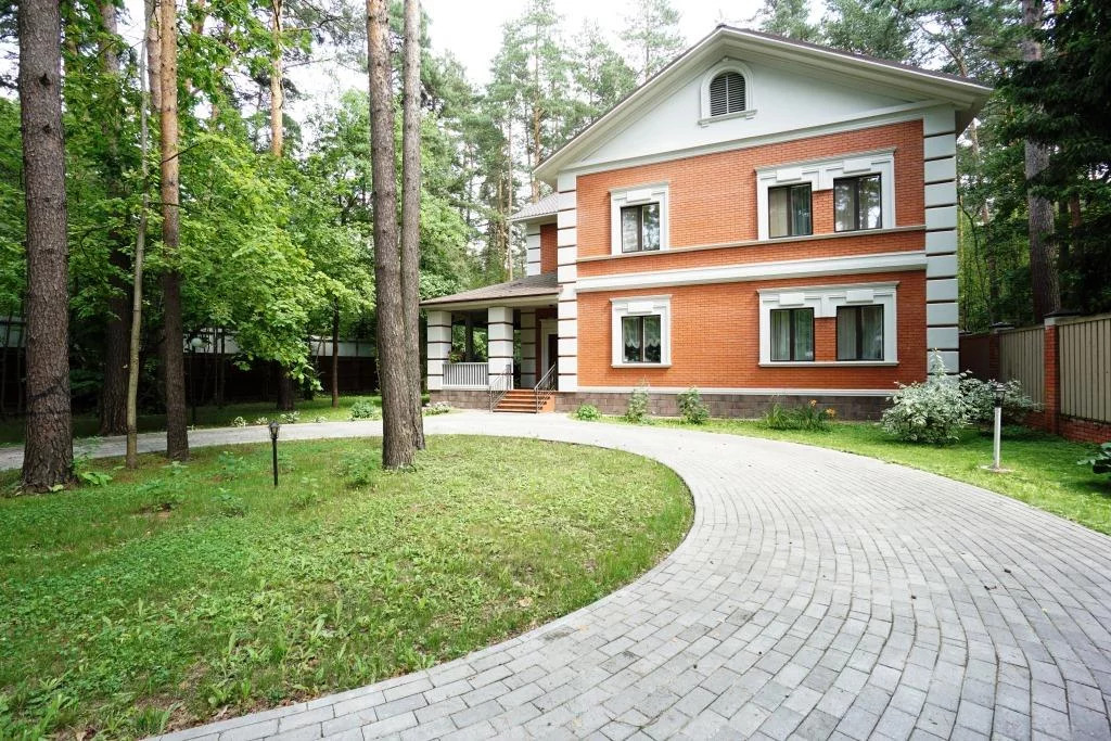 Красная Поляна : дом площадью 380 кв.м на участке 35 сот. | ID 27736