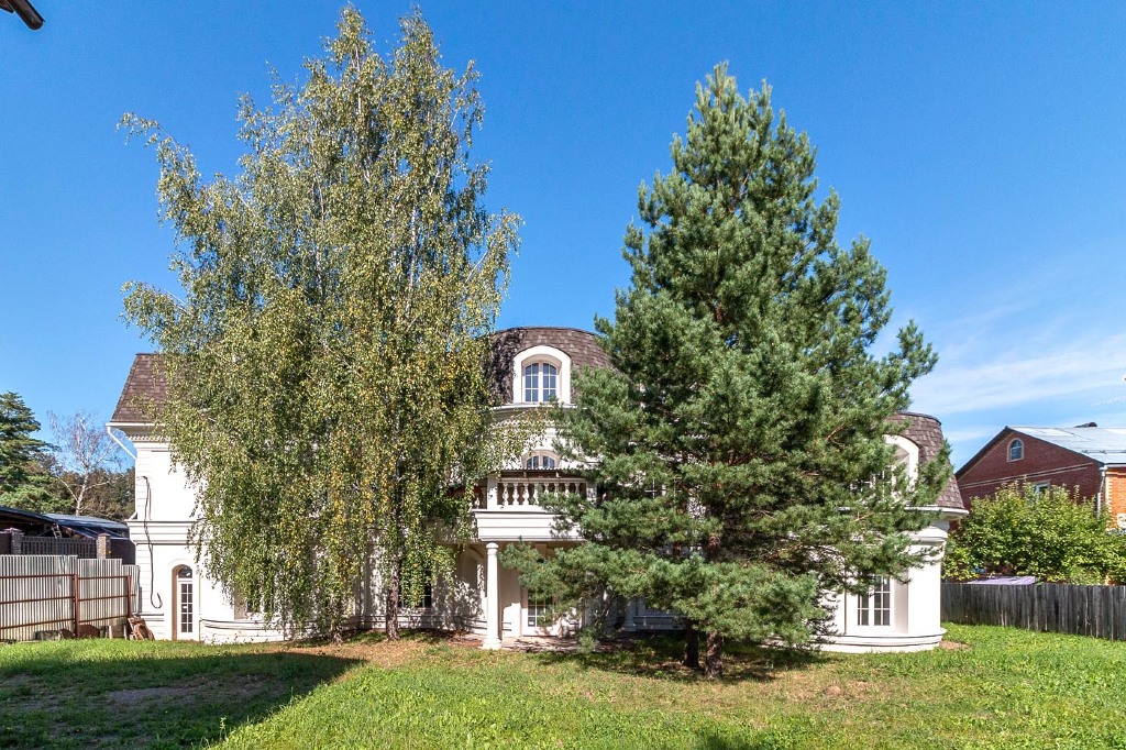 Большое Сареево: дом площадью 1100 кв.м на участке 15 сот. | ID 32861