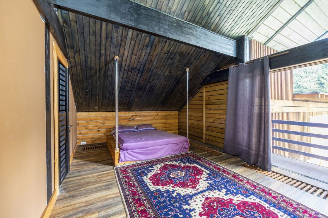 Знаменское Поле (Сосны): деревянный дом площадью 500 кв.м на участке 12 сот. | ID 30343