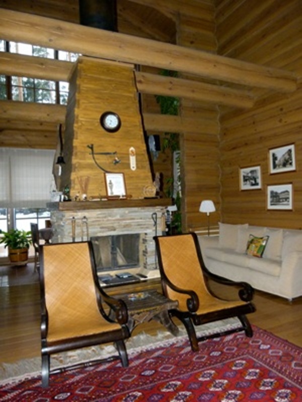 Сосновый Бор: деревянный дом площадью 400 кв.м на участке 30 сот. | ID 17724
