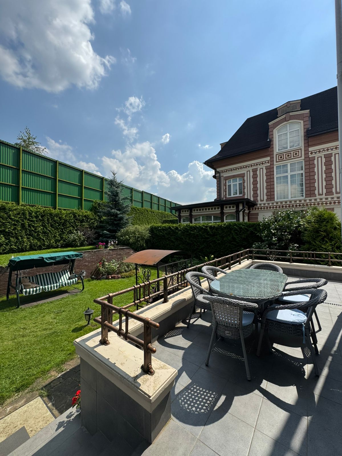 Довиль: дуплекс площадью 216 кв.м на участке 4.97 сот. | ID 33777