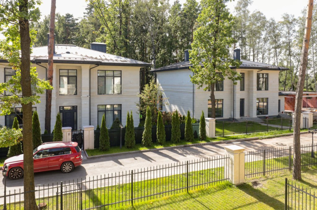 Коровино: дом площадью 440 кв.м на участке 13.1 сот. | ID 33381