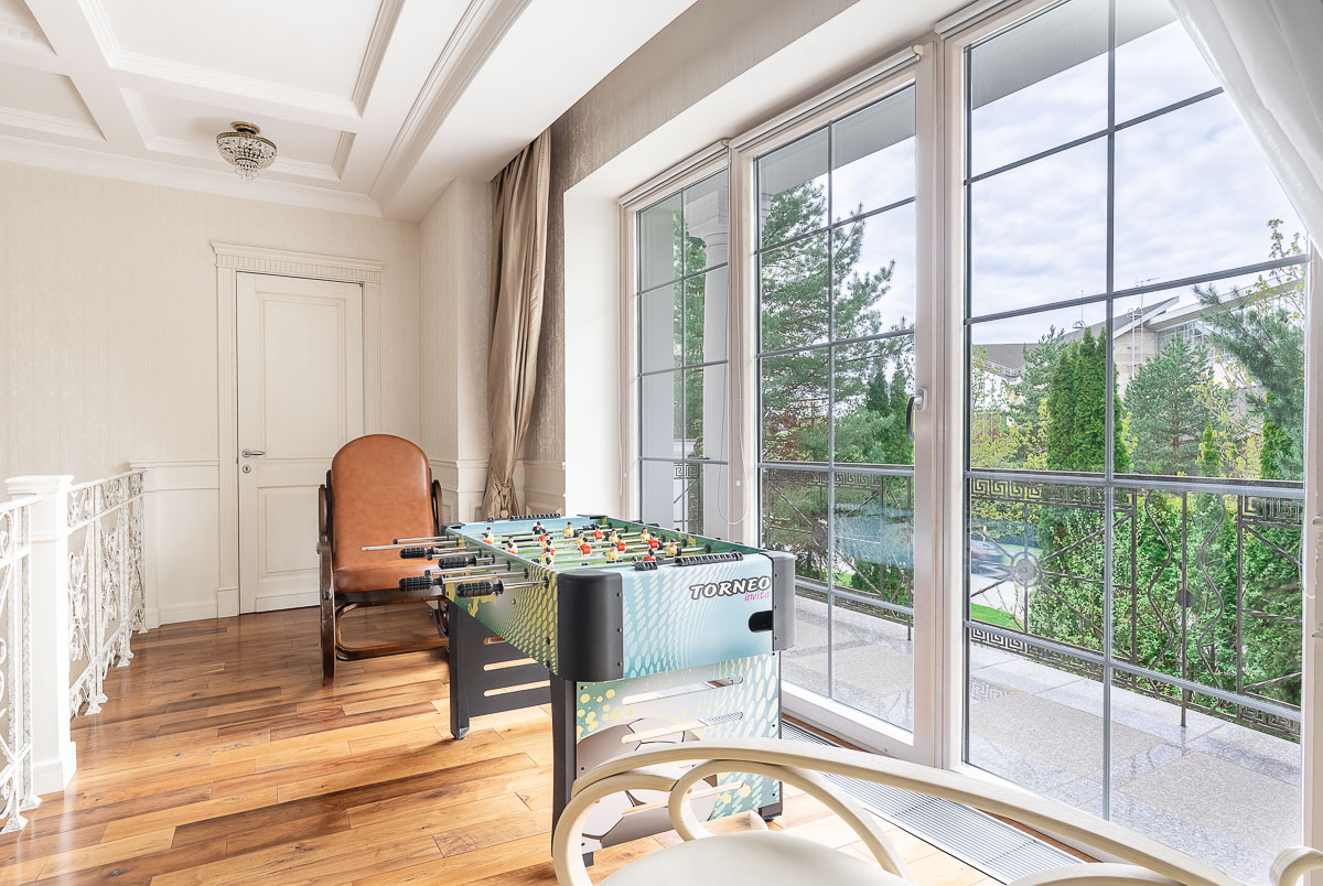 Резиденции Бенилюкс: дом площадью 550 кв.м на участке 21 сот. | ID 33785