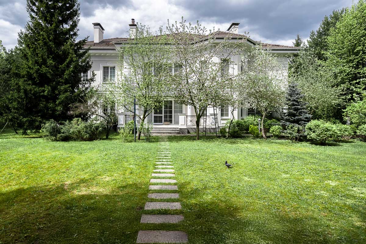 Резиденции Бенилюкс: дом площадью 550 кв.м на участке 21 сот. | ID 33785