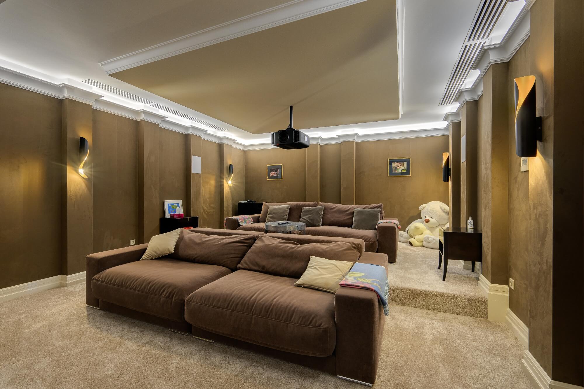 Павлово: дом площадью 1500 кв.м на участке 24 сот. | ID 33786