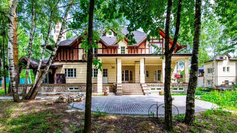 Довиль: дом площадью 1080 кв.м на участке 27 сот. | ID 33790