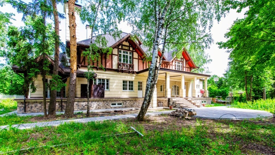 Довиль: дом площадью 1080 кв.м на участке 27 сот. | ID 33790