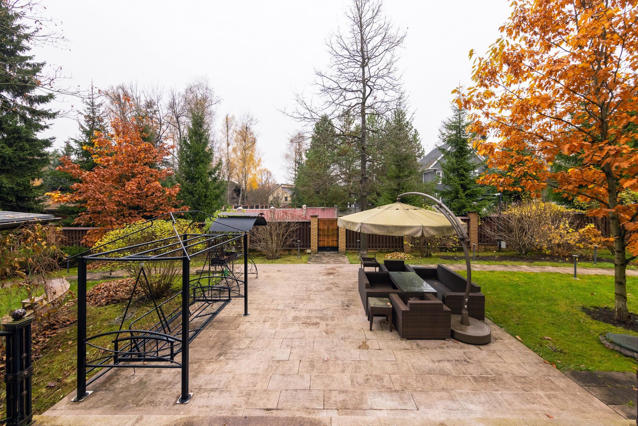 Изумрудный Век: дом площадью 1100 кв.м на участке 30 сот. | ID 33791