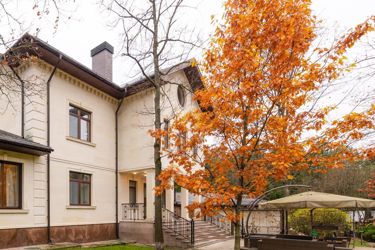 Изумрудный Век: дом площадью 1100 кв.м на участке 30 сот. | ID 33791