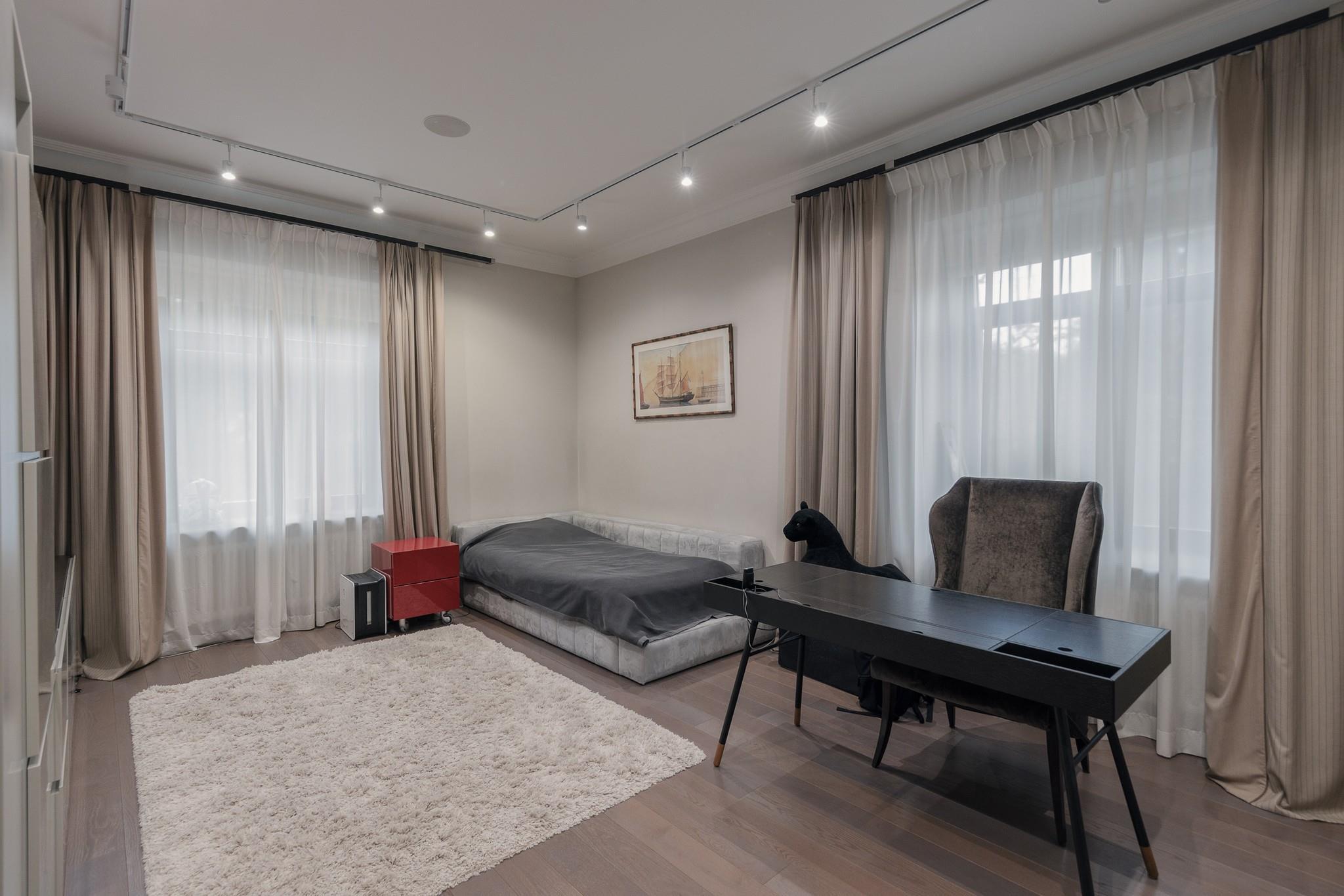 Изумрудный Век: дом площадью 1100 кв.м на участке 30 сот. | ID 33791