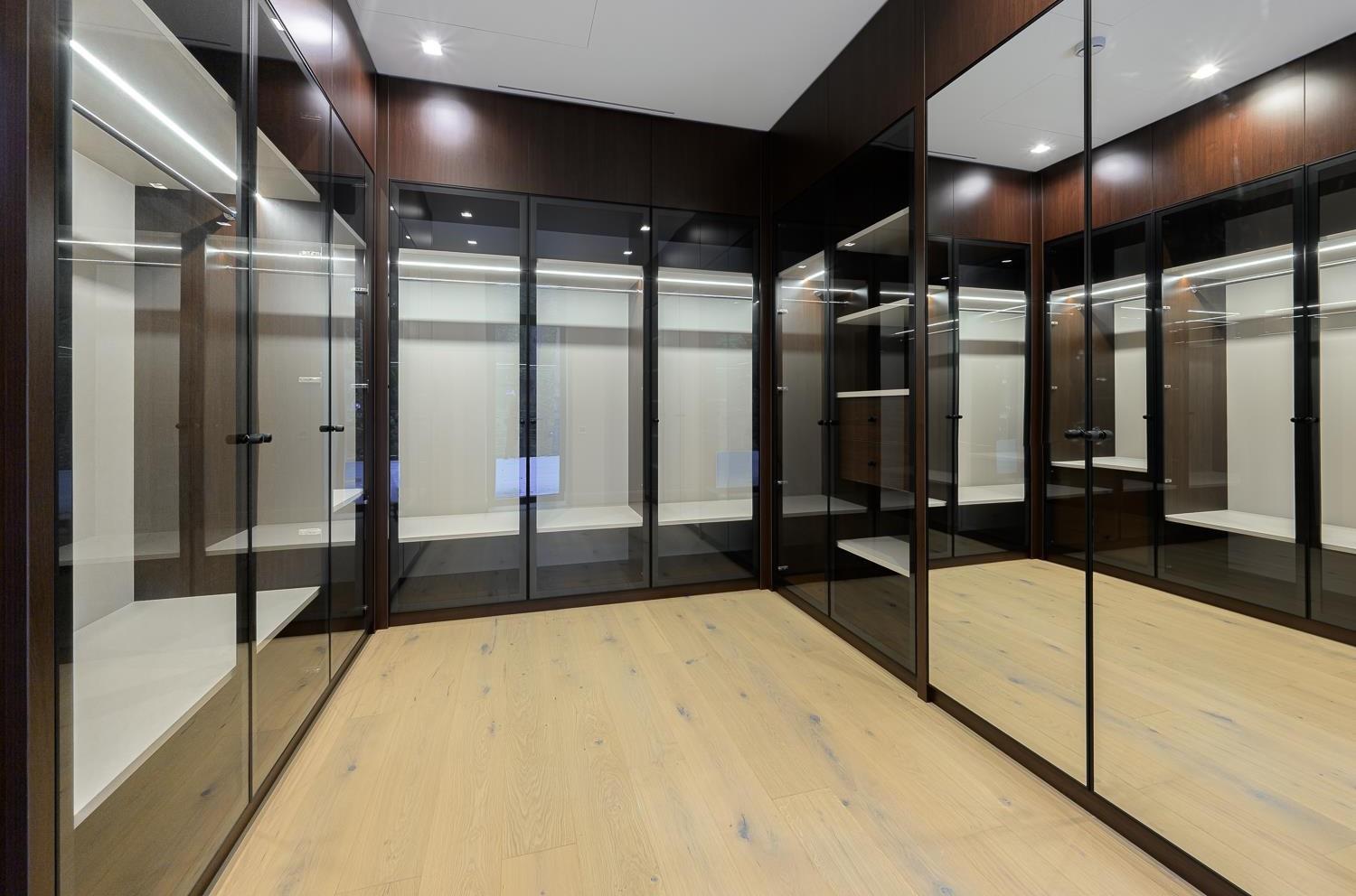 Новь : дом площадью 655 кв.м на участке 16.6 сот. | ID 33795