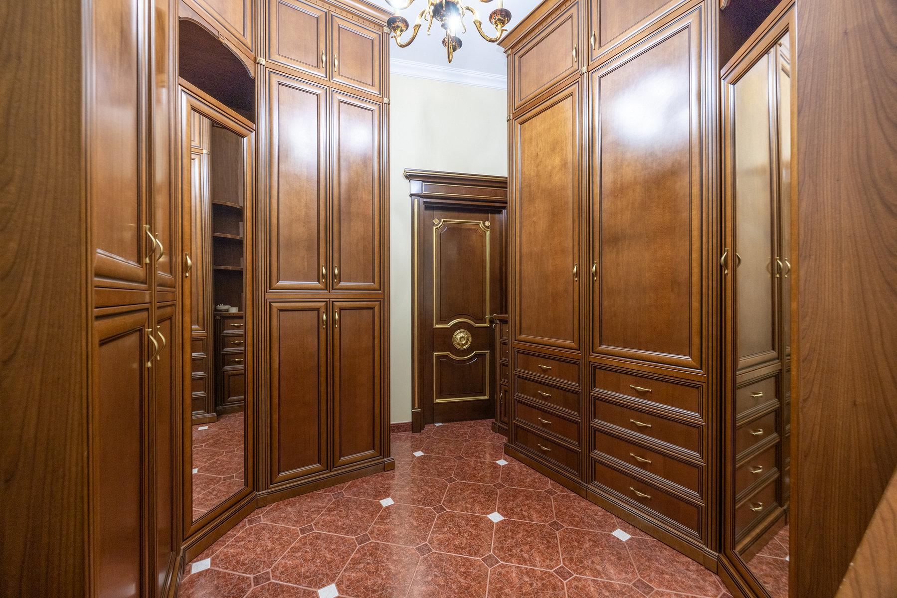 Новь : дом площадью 400 кв.м на участке 12 сот. | ID 33796