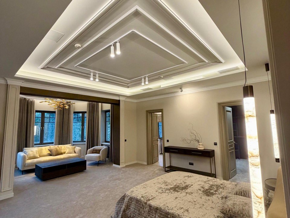 Николино: дом площадью 900 кв.м на участке 35 сот. | ID 33797