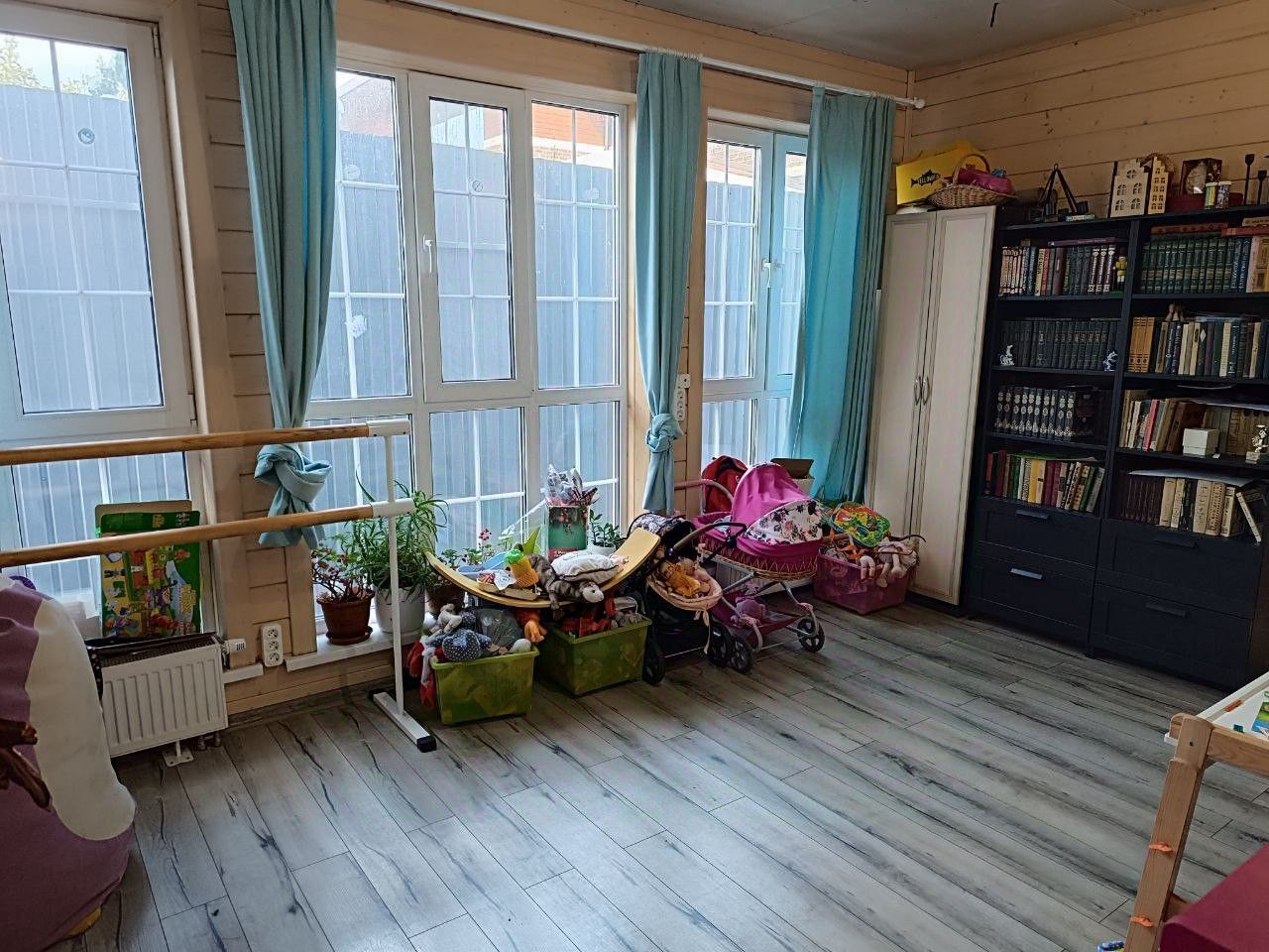Горки-2 СНТ: деревянный дом площадью 314 кв.м на участке 10 сот. | ID 33814