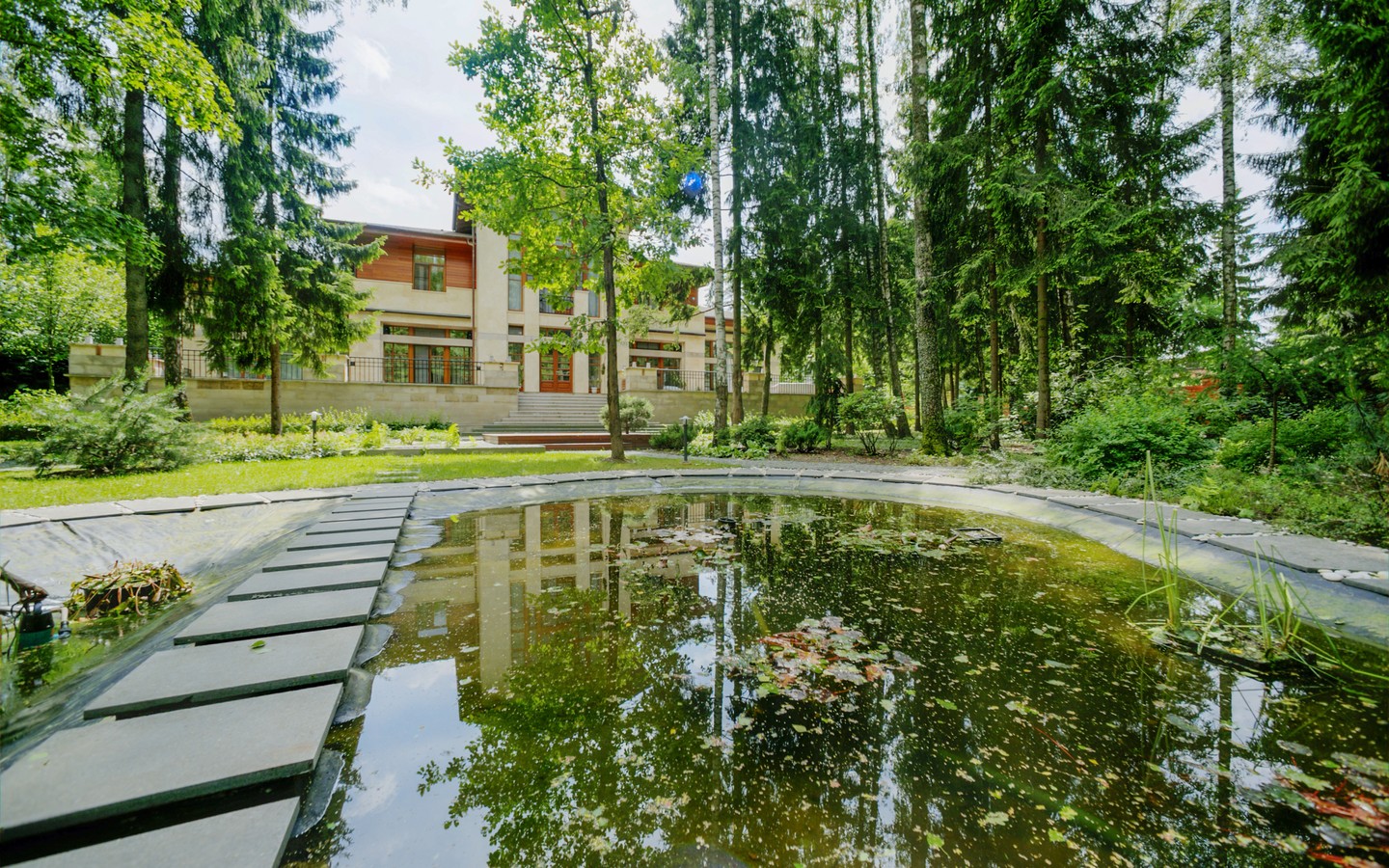 Ландшафт: дом площадью 1060 кв.м на участке 47 сот. | ID 29573