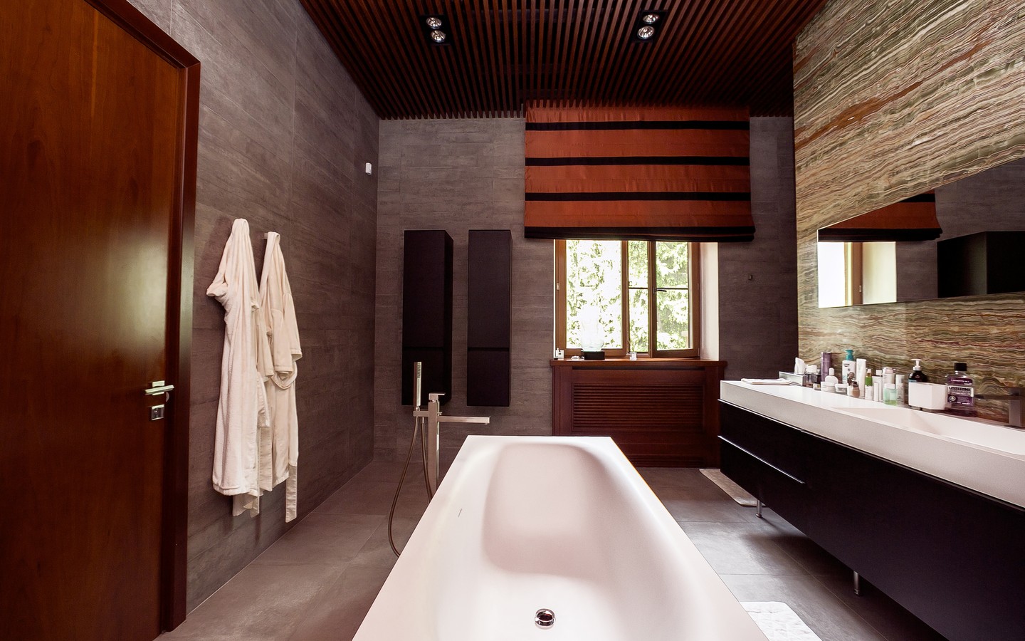 Ландшафт: дом площадью 1060 кв.м на участке 47 сот. | ID 29573