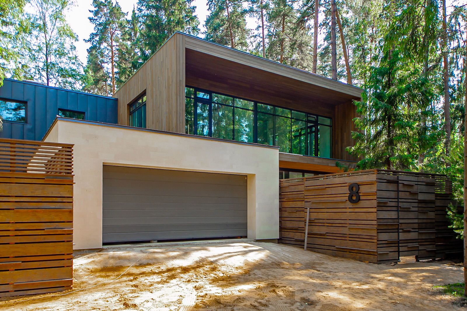 Жуковка-2: дом площадью 700 кв.м на участке 22 сот. | ID 30863