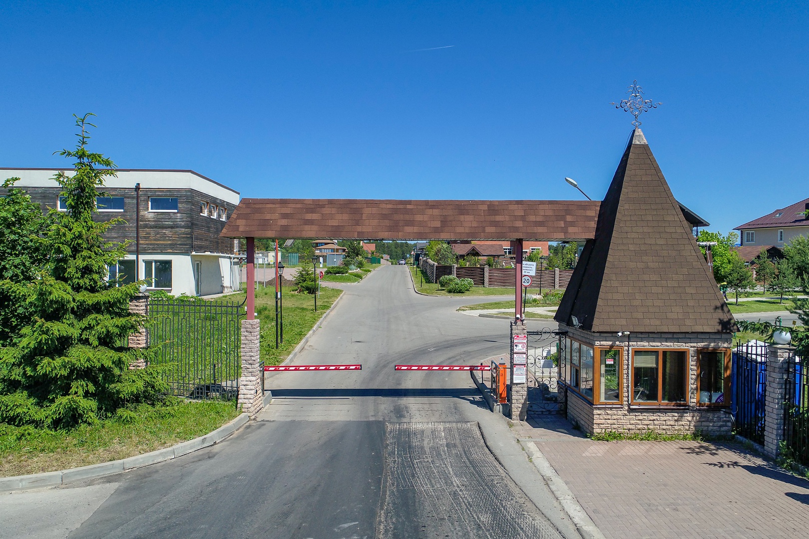 Калужское шоссе: Цены на дома и земельные участки в элитных поселках